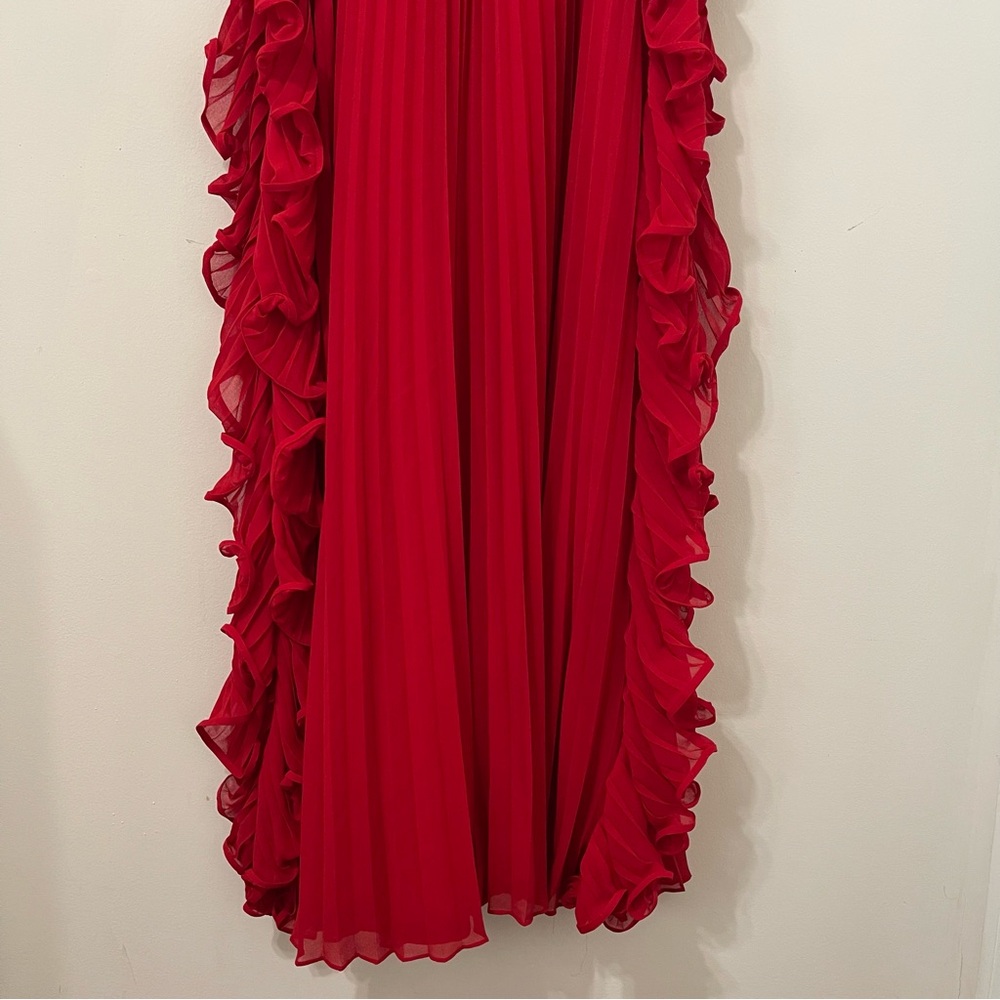 Badgley Mischka Strapless Pleated Ruffle Gown - Picture 14 of 14